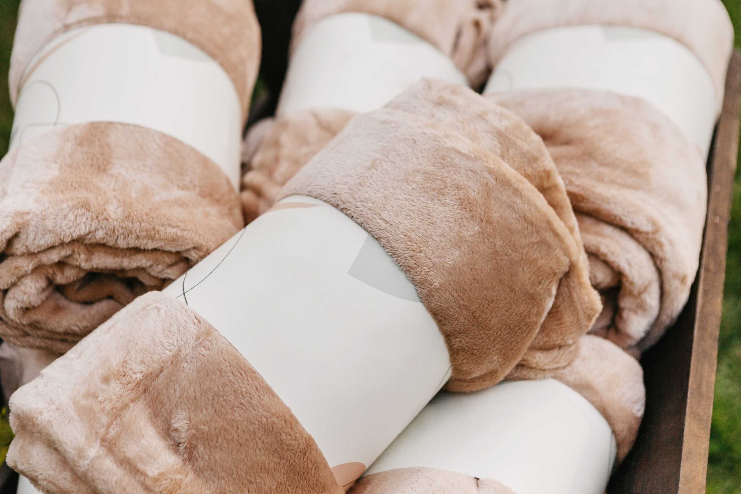Cotton rolls