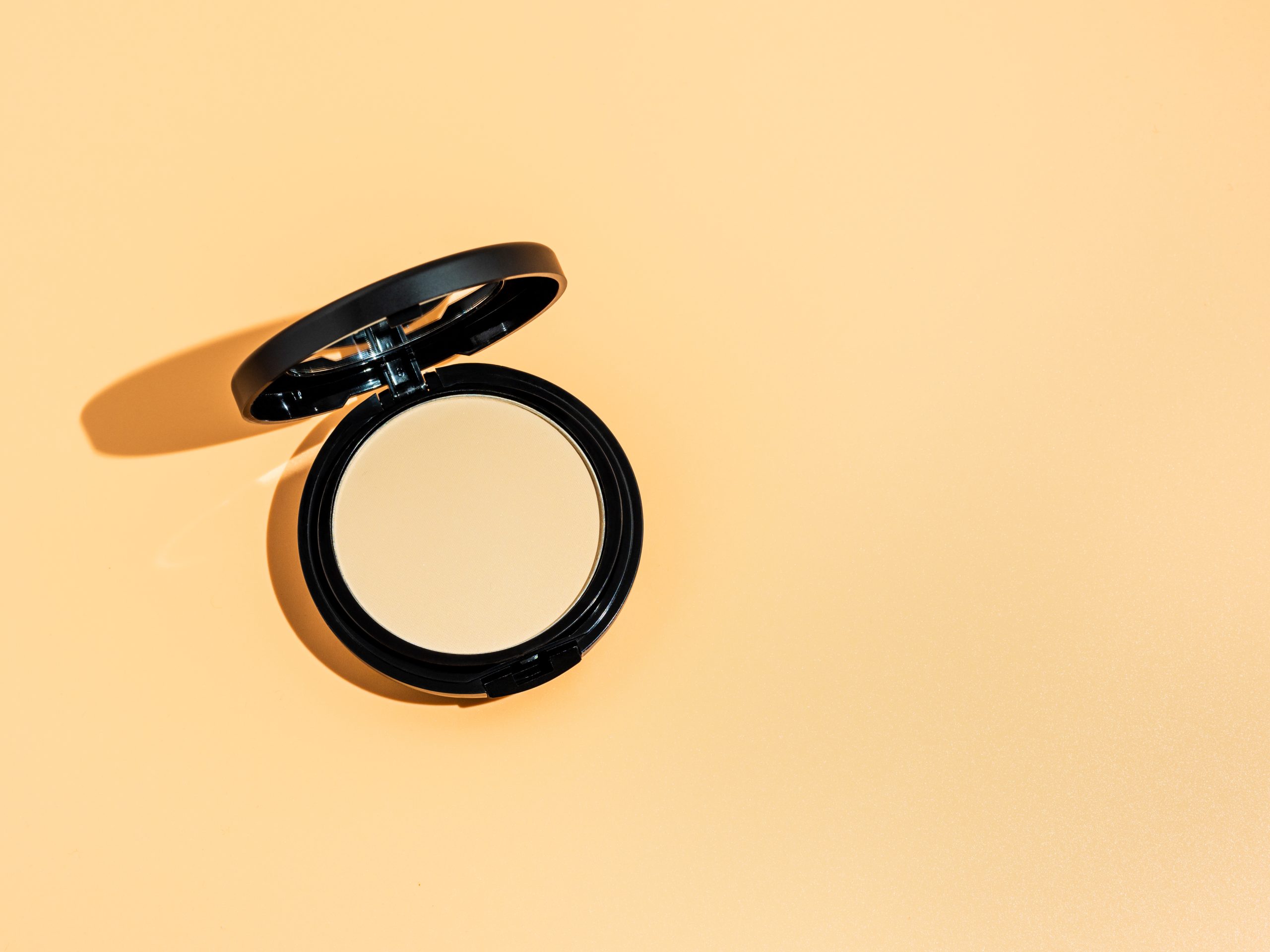 Compact powder